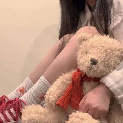 恋综女嘉宾又出大瓜：段子冒犯群体，被全网抵制，凌晨
